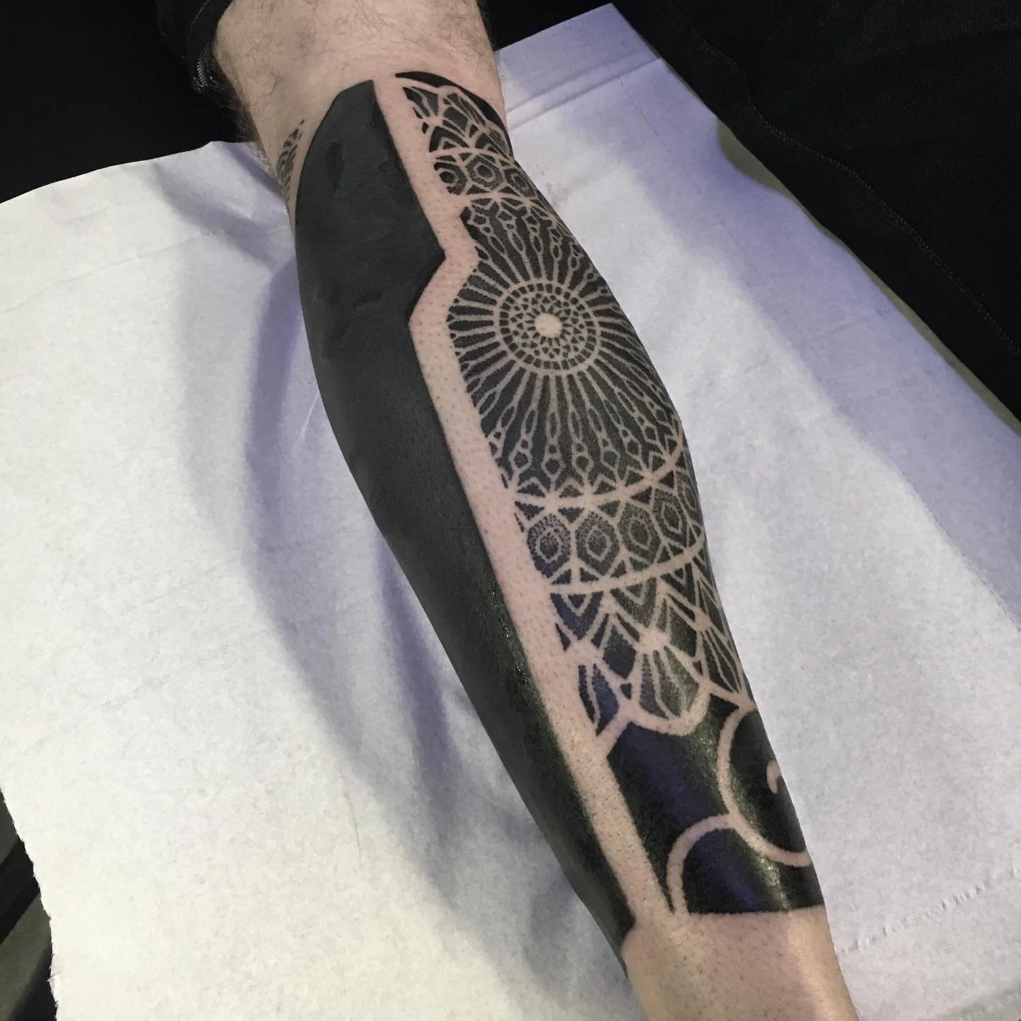 Tatouage Geometrique Mollet Mandala Coquillage – Le Nouveau Labo Bordeaux