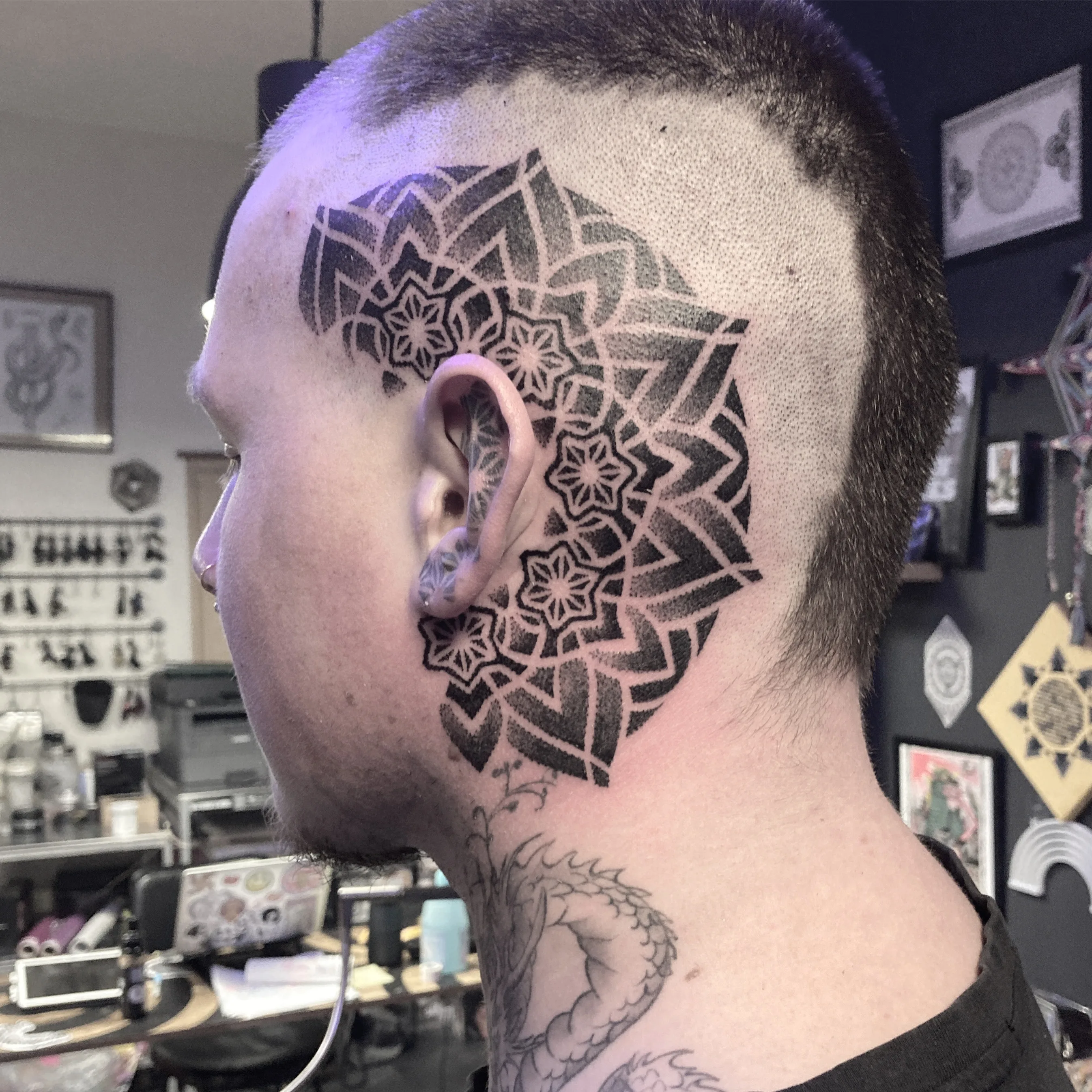 Tatouage Geometrique Tempe Mandala Etoile – Le Nouveau Labo Bordeaux