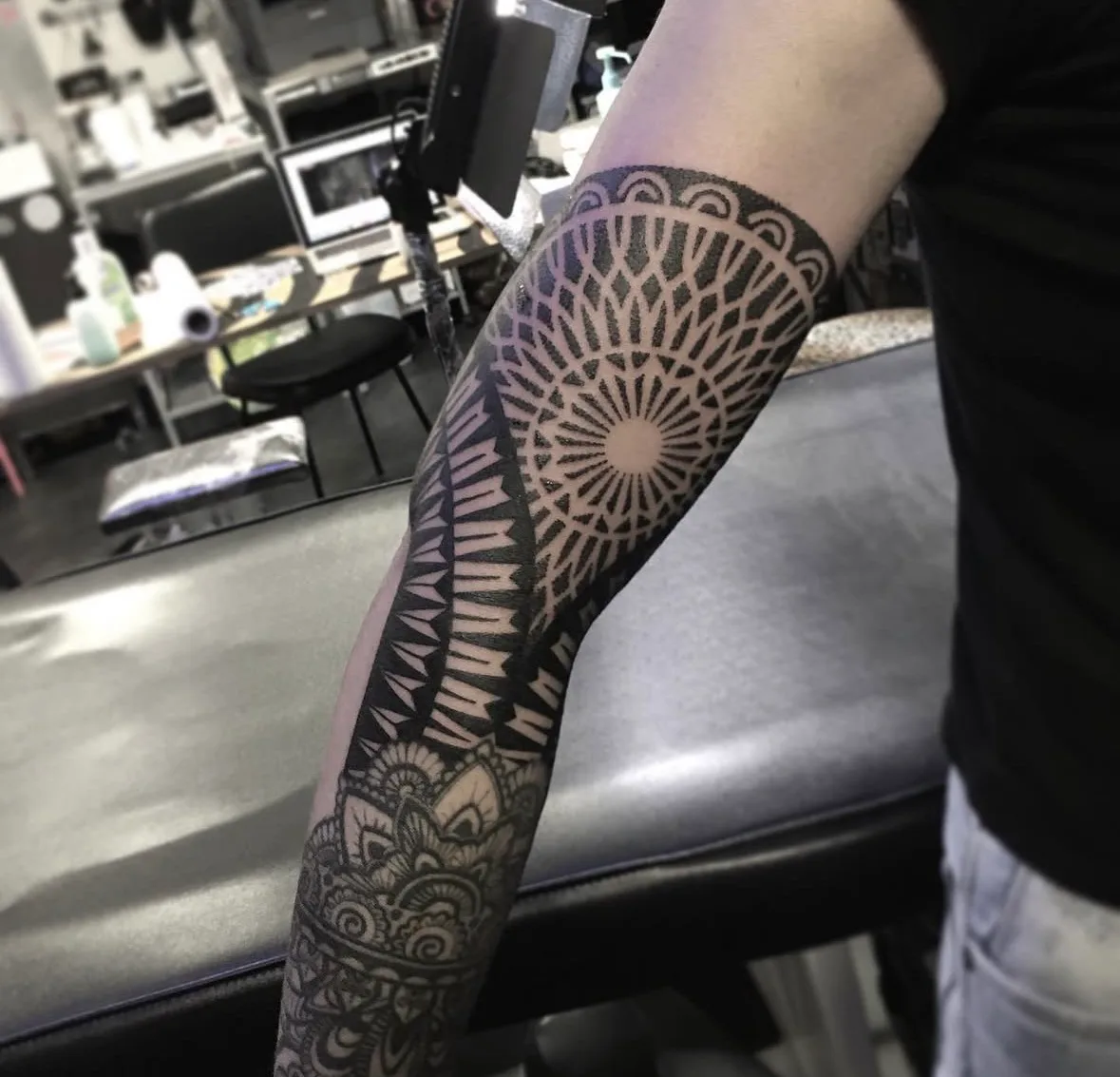 Tatouage Mandala Jambe Etoile – Le Nouveau Labo Bordeaux