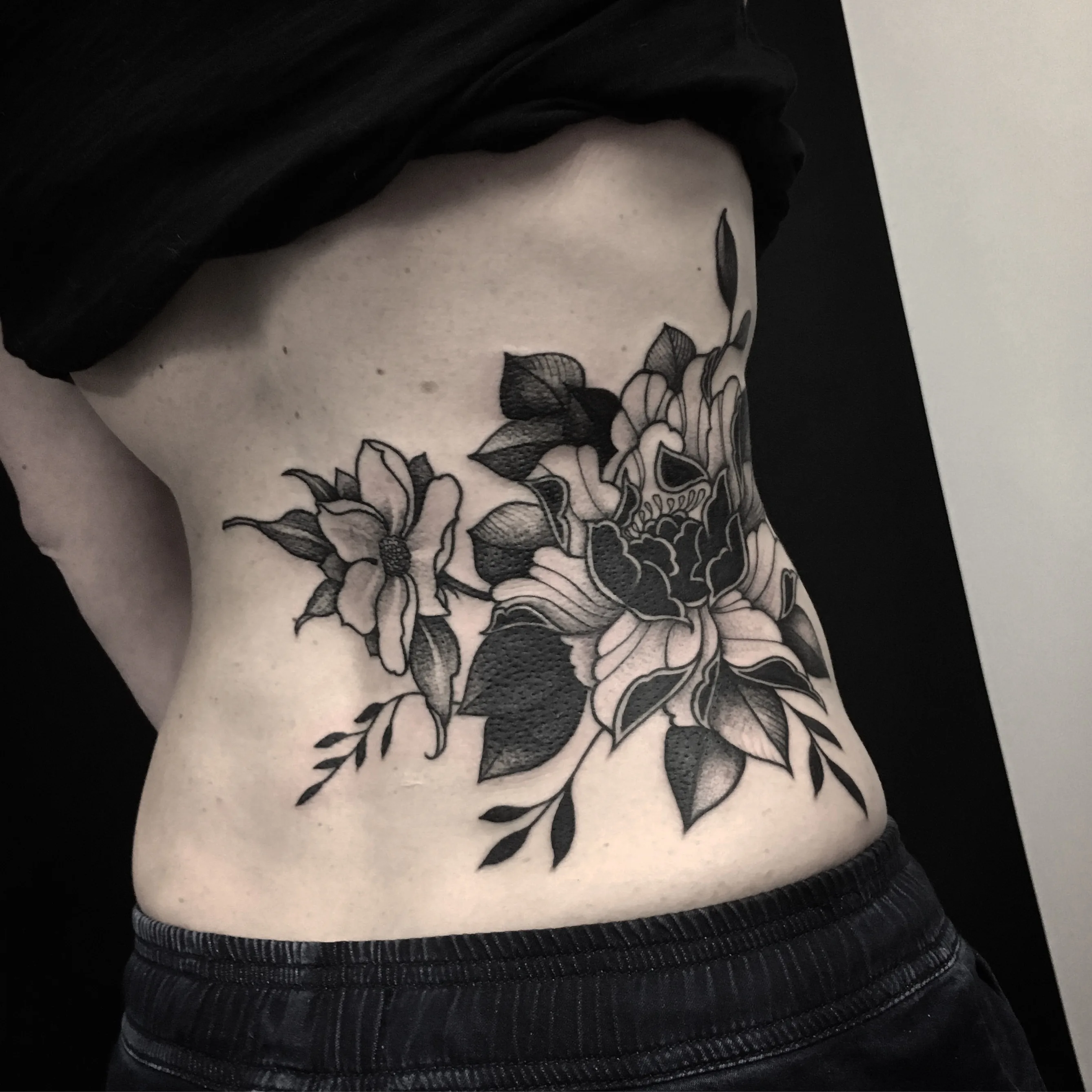 Tatouage Ornemental Avant Bras Mandala Raye – Le Nouveau Labo Bordeaux