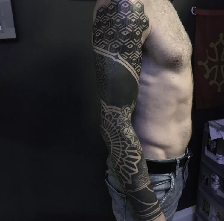 Tatouage Ornemental Jambe Fleur Mandala – Le Nouveau Labo Bordeaux