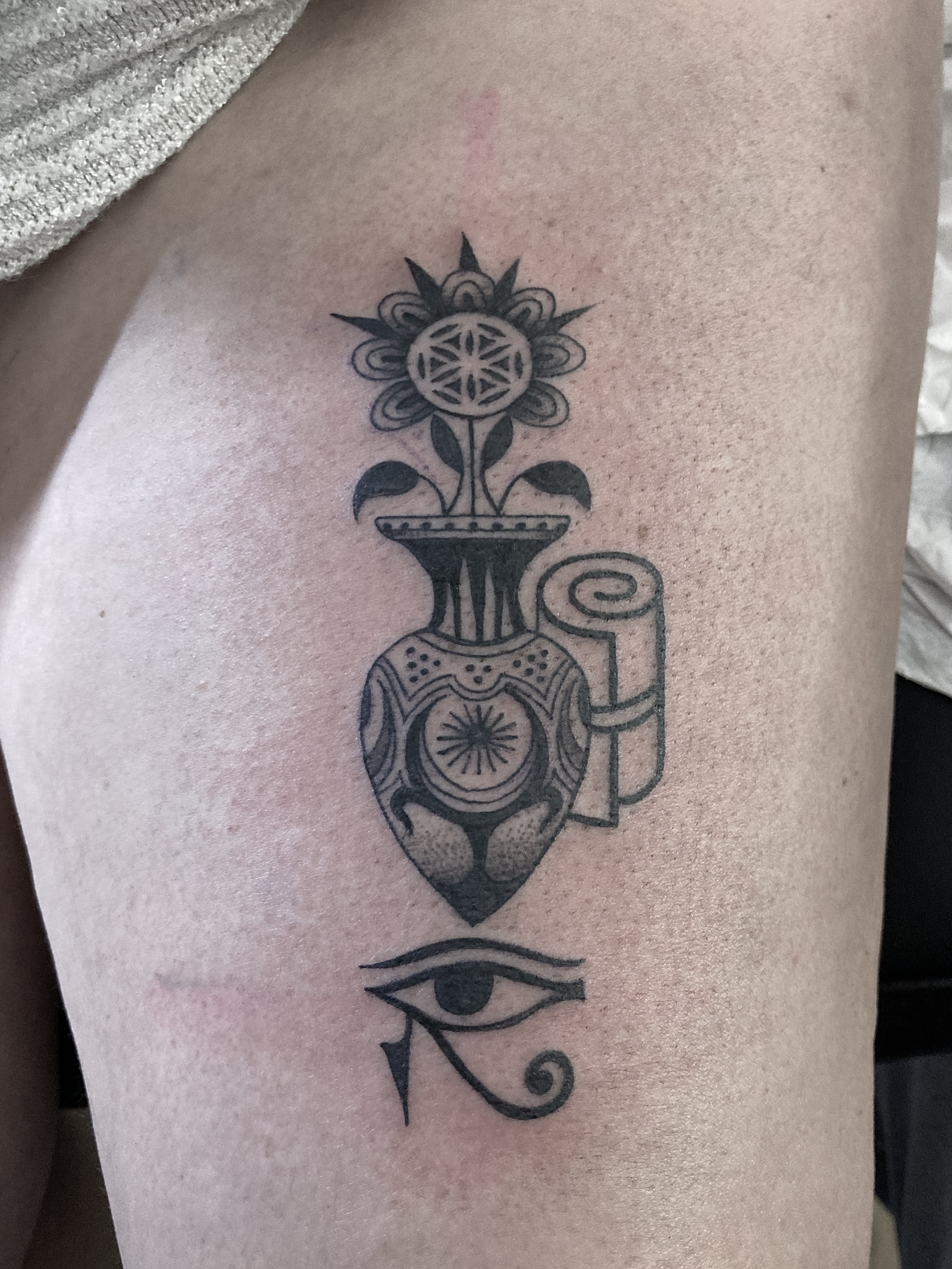Vibratory tattoo portfolio image 24