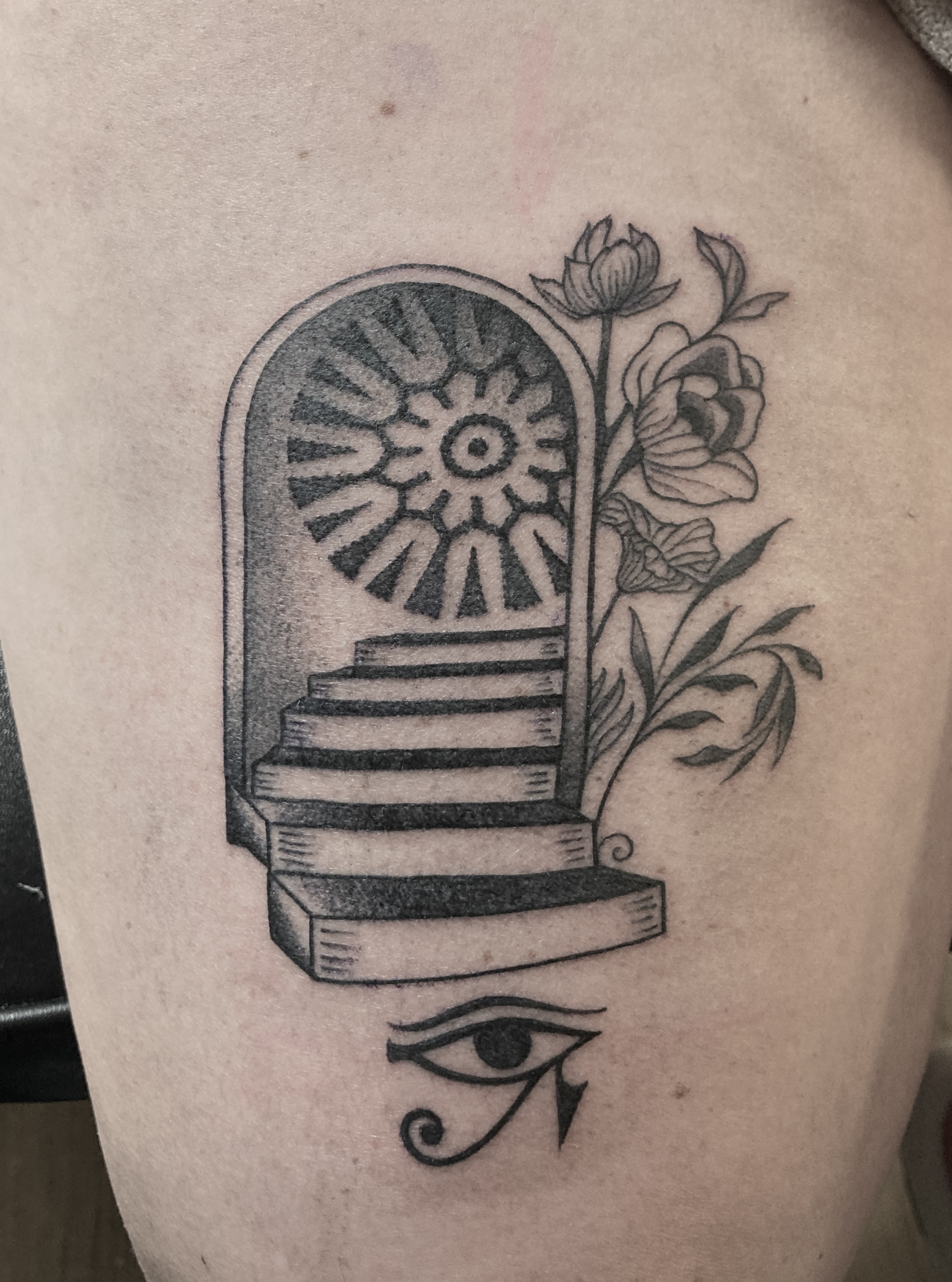 Vibratory tattoo portfolio image 25